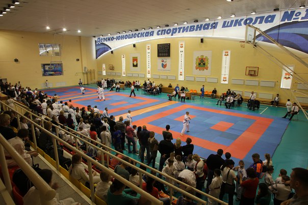 25 октября 2015 года в жилом районе Кедровский прошло Первенство Кузбасса и Областные соревнования по каратэ WKF